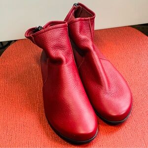 Arche Red Women's Baryky Ankle Boots 37 6.5